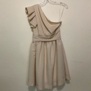 Beautiful One-shoulder Formal dress
